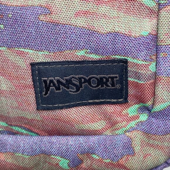JanSport Weekender FX Trail Crossbody Shoulder Bag Tiger Camouflage - Picture 3 of 7